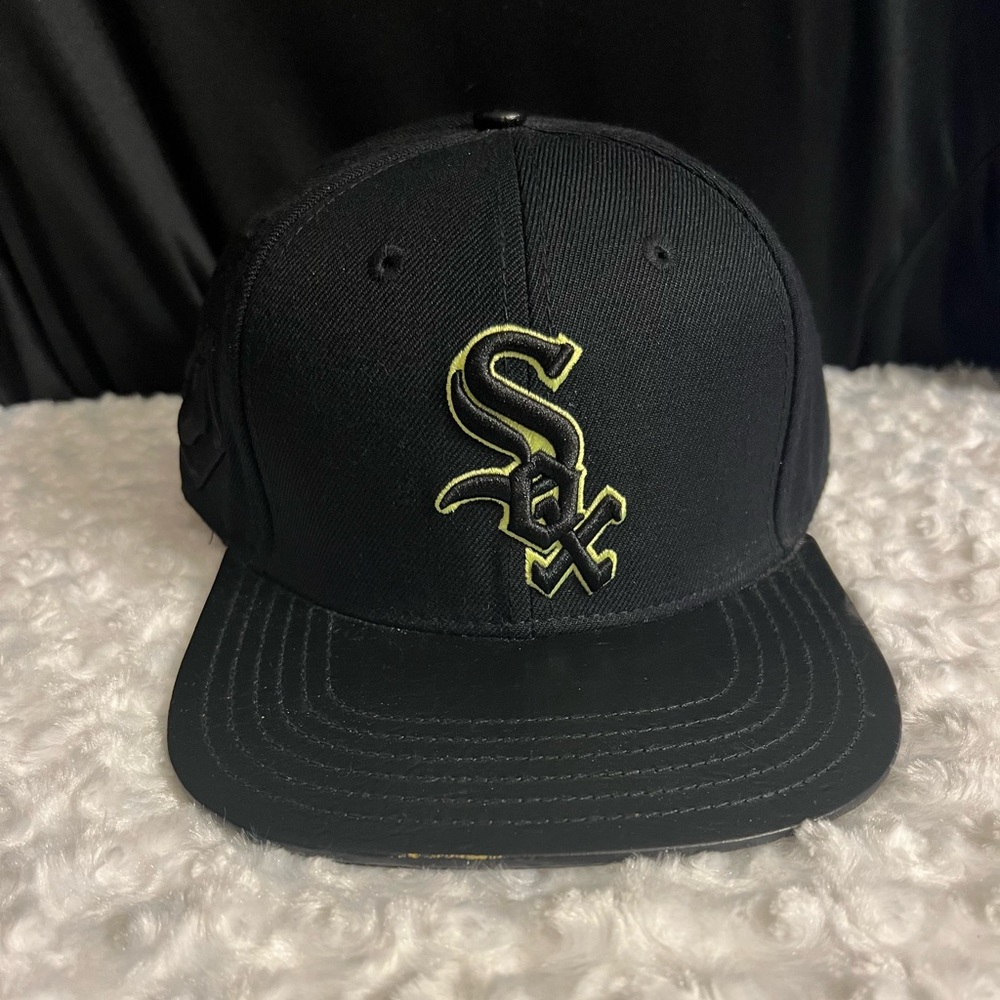 Chicago white Sox strap back cap